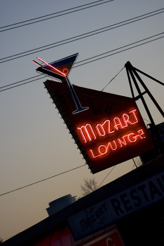 mozart lounge sign denver colorado