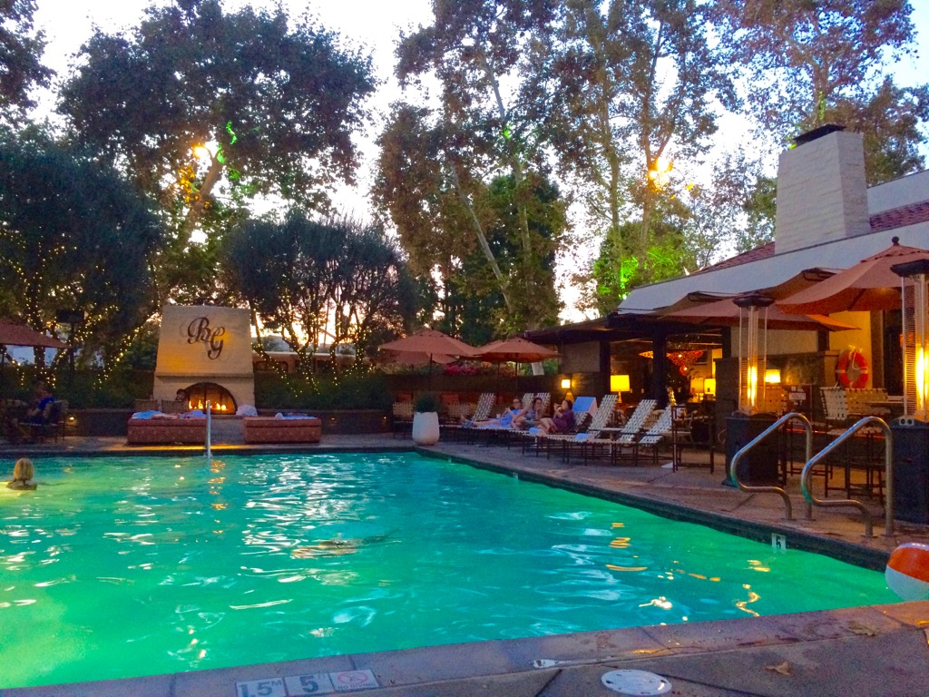 The Garland Hotel in North Hollywood, Poolside at sunset
