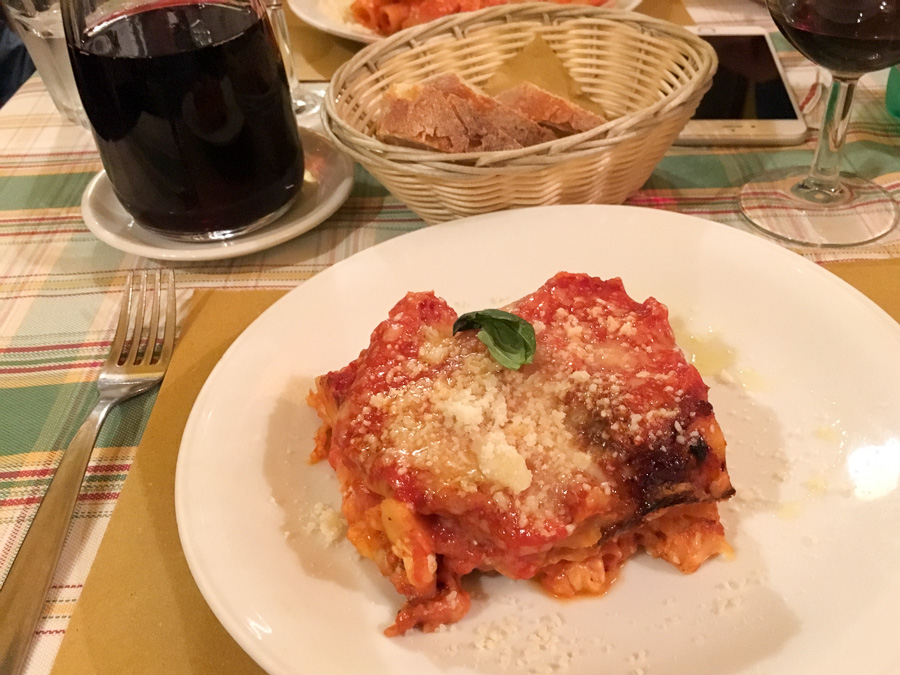 lasagne alla napoletana chanteclers trattoria sorrento italy