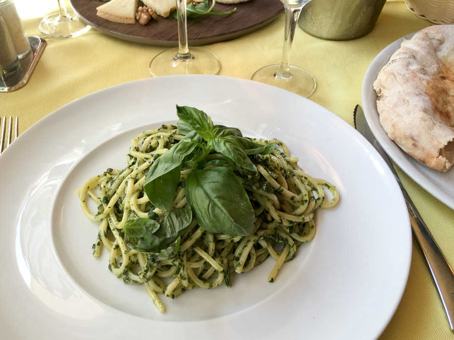 Il leone rosso sorrento pasta pesto